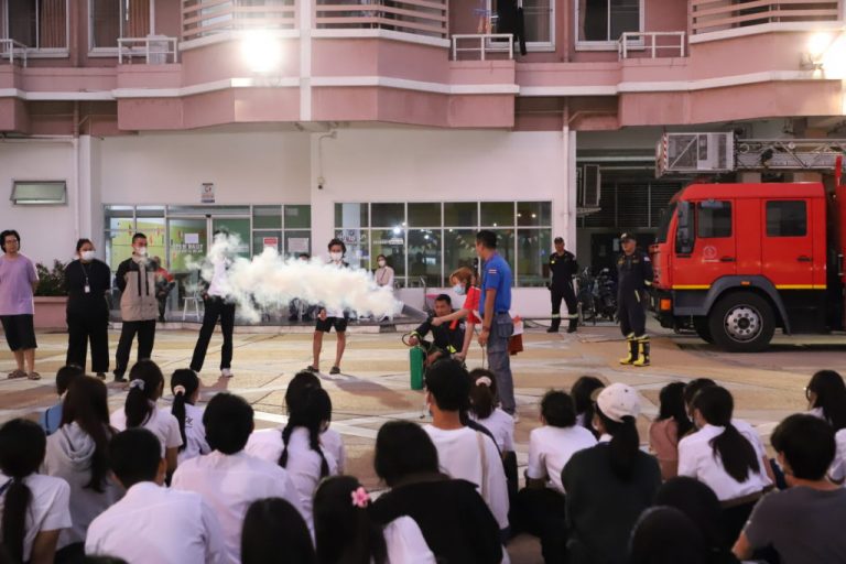 โครงการอบรมอพยพปลอดภัยในสถานการณ์ฉุกเฉิน ประจำปีการศึกษา 2567 (ภาคปฏิบัติ) สำหรับนักศึกษาที่พักอาศัยในหอพักนักศึกษา (บ้านมหิดล)